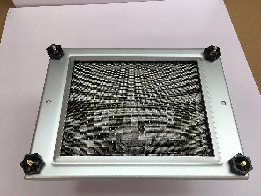 Outdoor dust sampler for PM10 and PM2