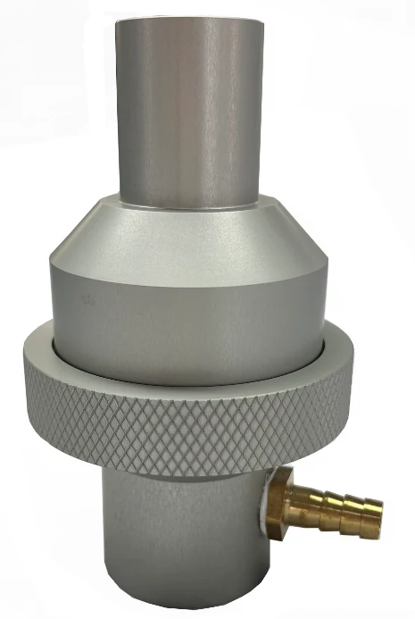 Low volume filter holder for 47 mm filter discs in a PM10 and PM2.5 sampling train